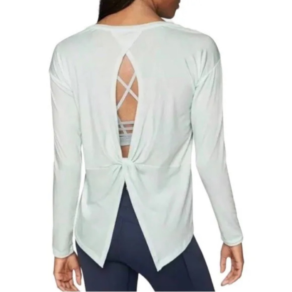 Athleta xs mint essence twist back long sleeve shirt yoga